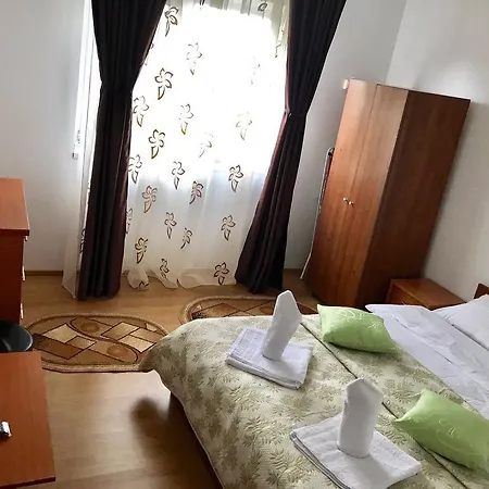 Lili Apart Eforie- Nord Апартаменти